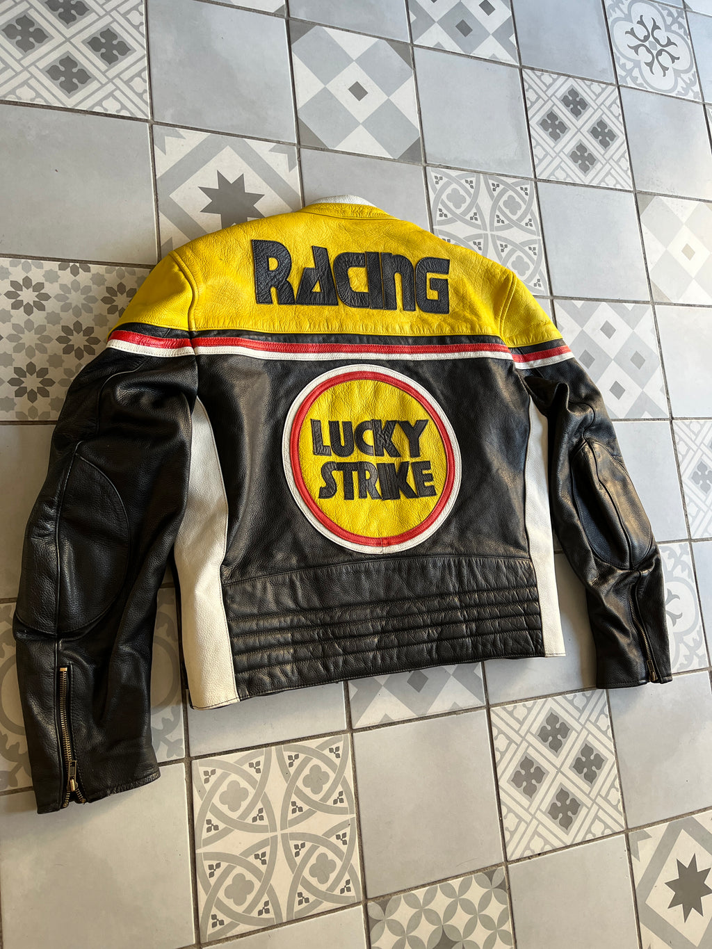 Blouson cuir Lucky Strike avec inscription Racing brodée au dos