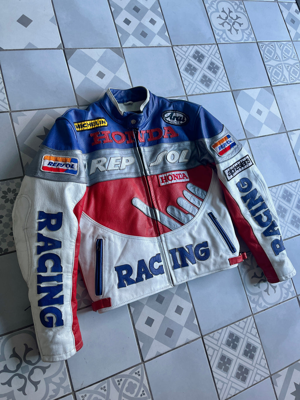 Blouson vintage Honda Repsol en cuir véritable, logos Honda Repsol HRC brodés - vue de face